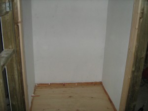 painted airing cupboard
